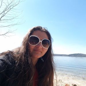 Meet your Posher, Reyna